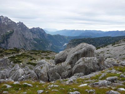 003-Im Felsenmeer von der Adamek- zur Simonyhuette